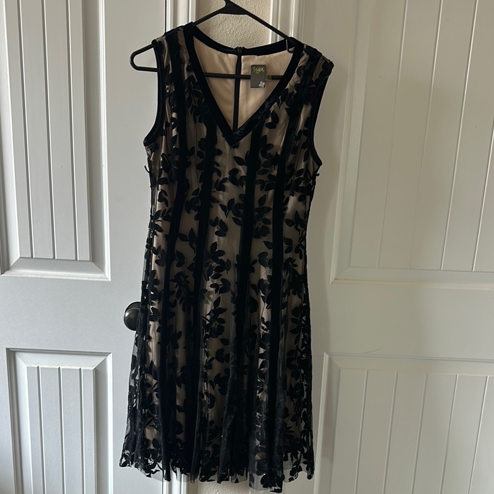 Taylor Black Sheath Midi Dress V-Neck Sleeveless